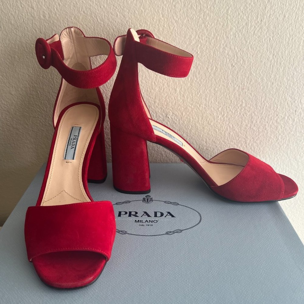 New in box! Authentic Prada Red Suede Block Heel